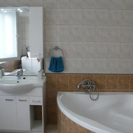 Apartman Happy *