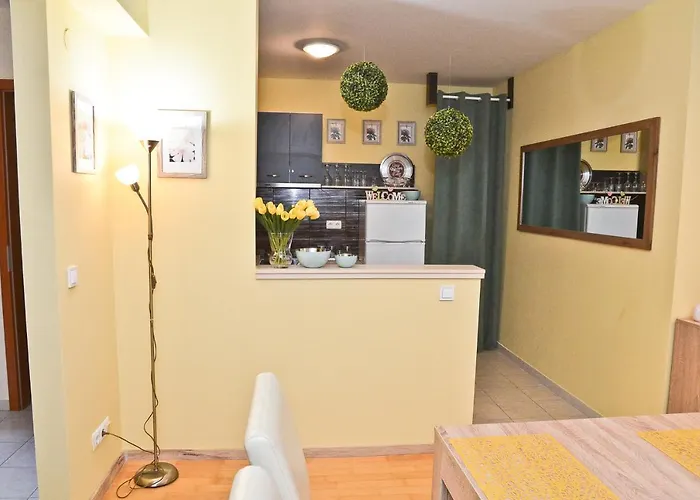Happy Apartament *